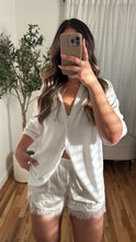 Load image into Gallery viewer, Scottie Lace Shorts
