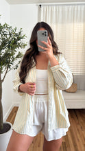 Load image into Gallery viewer, Primrose Button Up
