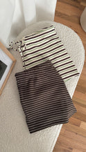 Load image into Gallery viewer, Piper Shorts-Brown/Green
