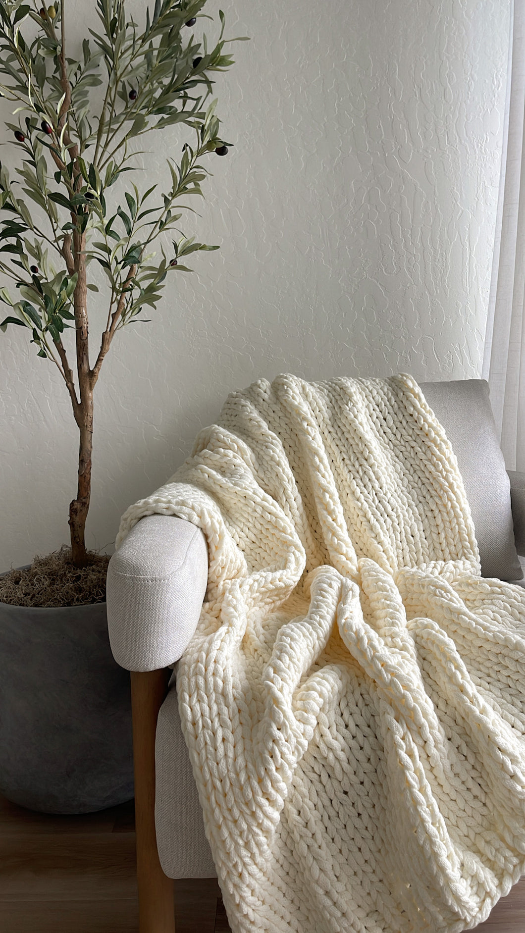 Sloane Chunky Blanket Ivory