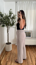 Load image into Gallery viewer, Gauze Pants - Taupe
