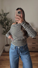 Load image into Gallery viewer, Jesse One Shoulder Top
