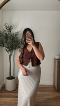 Load image into Gallery viewer, Champagne Satin Skirt
