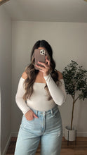 Load image into Gallery viewer, Lexi Off Shoulder Top
