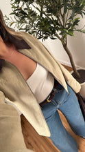 Load image into Gallery viewer, Ford Barn Jacket
