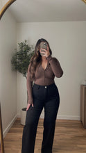 Load image into Gallery viewer, Logan Wide Leg Jeans
