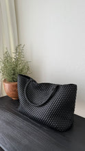 Load image into Gallery viewer, Luka Woven Tote Black
