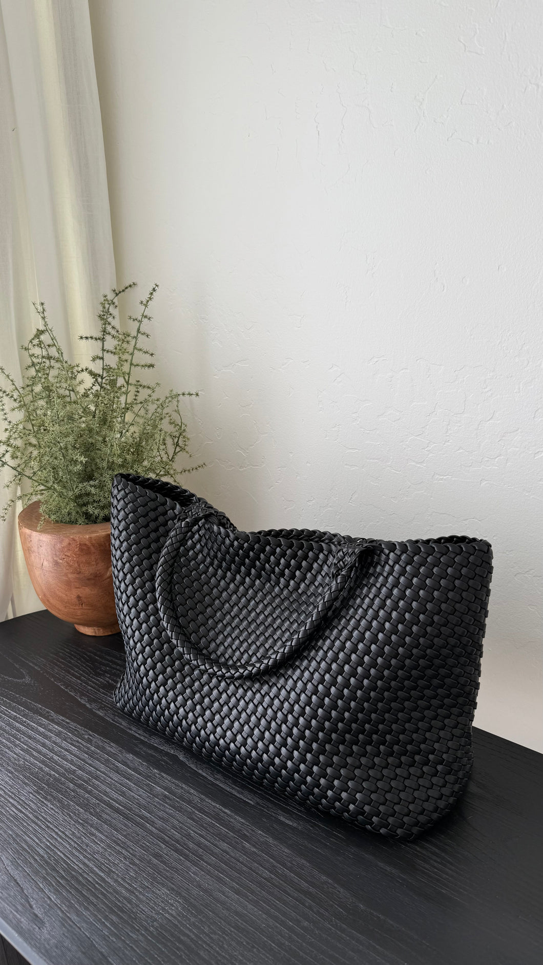 Luka Woven Tote Black