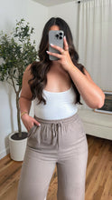 Load image into Gallery viewer, Juno Linen Pants Cocoa
