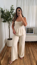 Load image into Gallery viewer, Clove Linen Top-Beige
