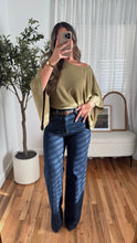 Load image into Gallery viewer, Ivy Top (Olive)
