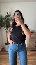 Load image into Gallery viewer, Built In Bra Tee - Black
