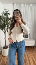 Load image into Gallery viewer, Maisie Top
