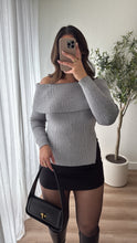 Load image into Gallery viewer, Auggie Off Shoulder
