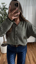 Load image into Gallery viewer, Robbie Cardigan - Pine
