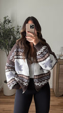 Load image into Gallery viewer, Maine Sweater
