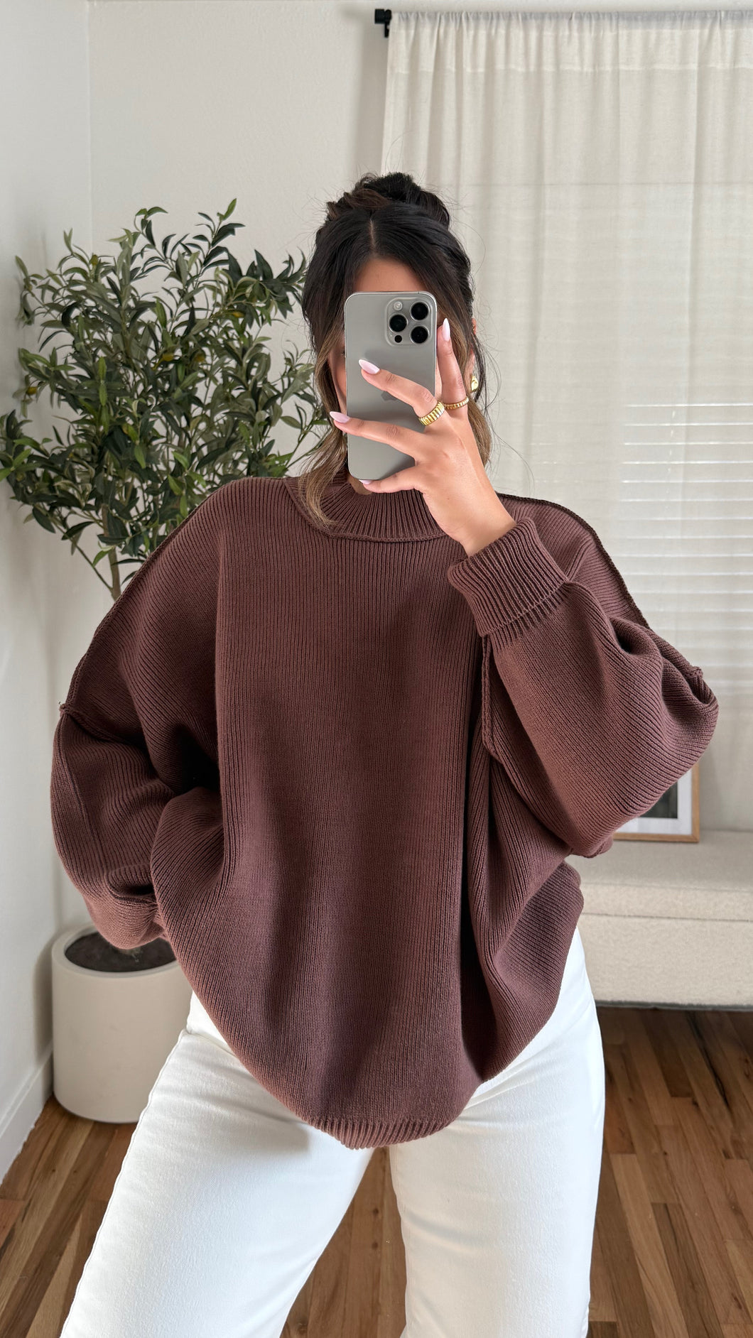 Hudson Sweater Chocolate