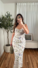 Load image into Gallery viewer, Clementine Skirt (White)
