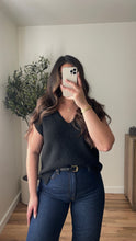 Load image into Gallery viewer, Noa Vest Black
