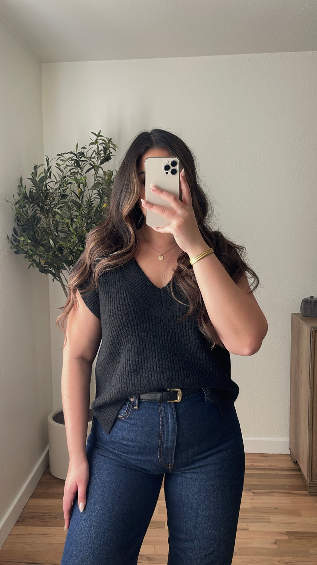 Noa Vest Black