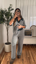 Load image into Gallery viewer, Hunter Striped Set
