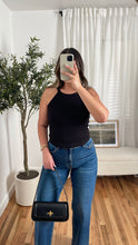 Load image into Gallery viewer, Built in Bra Tank (Black)
