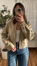 Load image into Gallery viewer, Ford Barn Jacket
