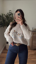 Load image into Gallery viewer, JO Sweater
