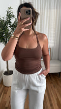 Load image into Gallery viewer, Bulit in Halter - Brown
