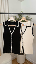 Load image into Gallery viewer, Carson Contrast Top Black
