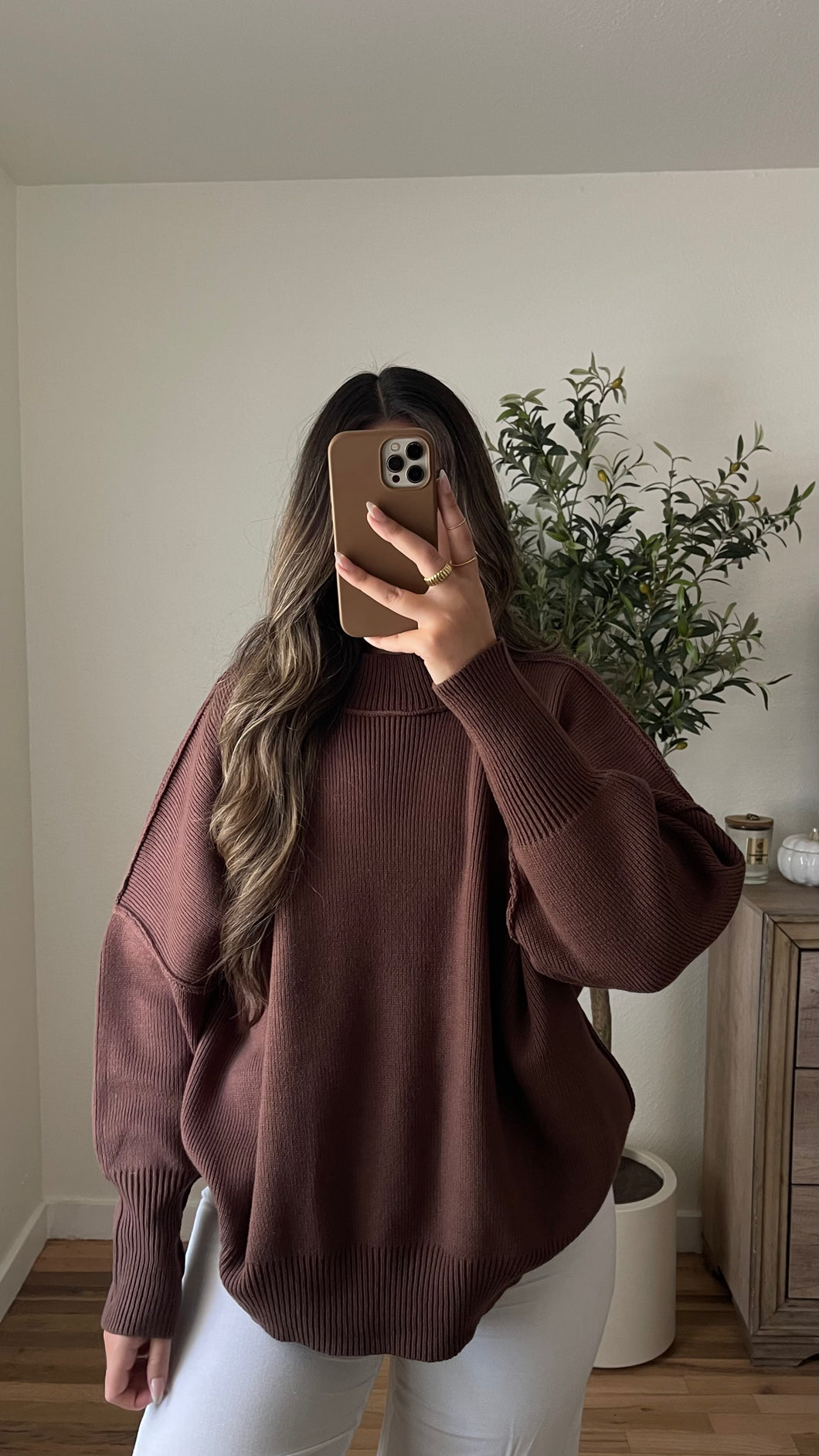 Hudson Sweater Chocolate