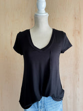 Load image into Gallery viewer, Scooped Hem V-Neck Plus- Black
