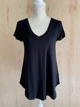 Load image into Gallery viewer, Scooped Hem V-Neck Plus - Ocean
